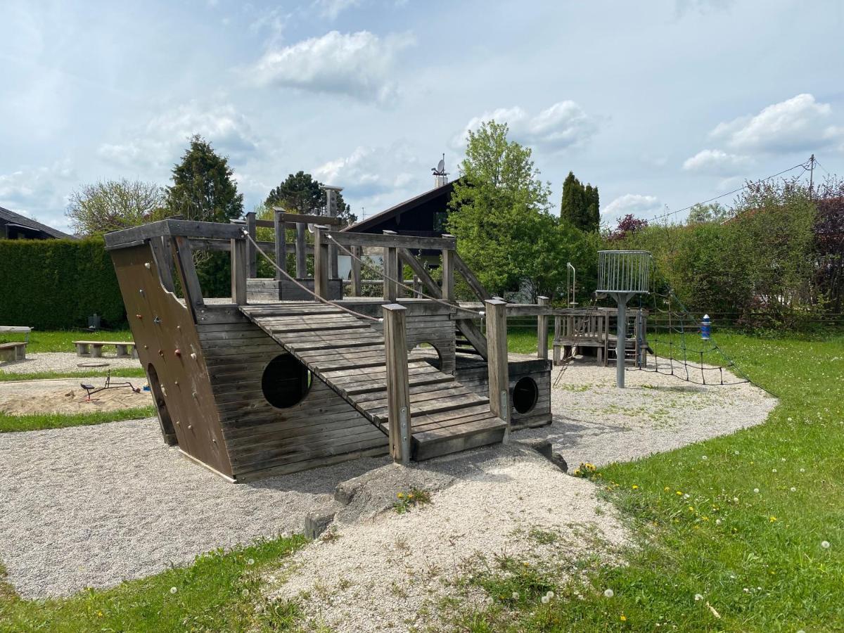 Neubau Gruener Wolpertinger Designwhg 106Qm Barrierefrei Apartment Breitbrunn am Chiemsee Bagian luar foto