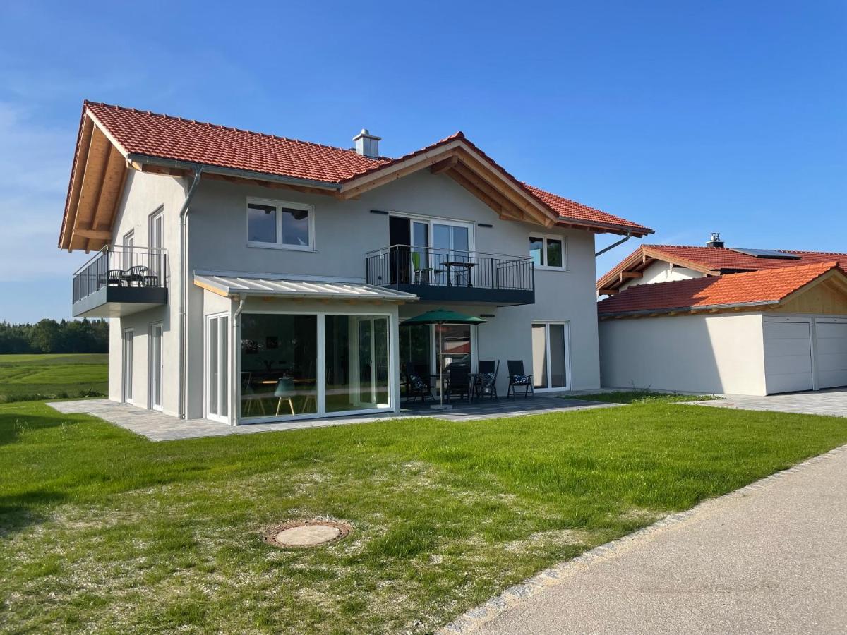 Neubau Gruener Wolpertinger Designwhg 106Qm Barrierefrei Apartment Breitbrunn am Chiemsee Bagian luar foto