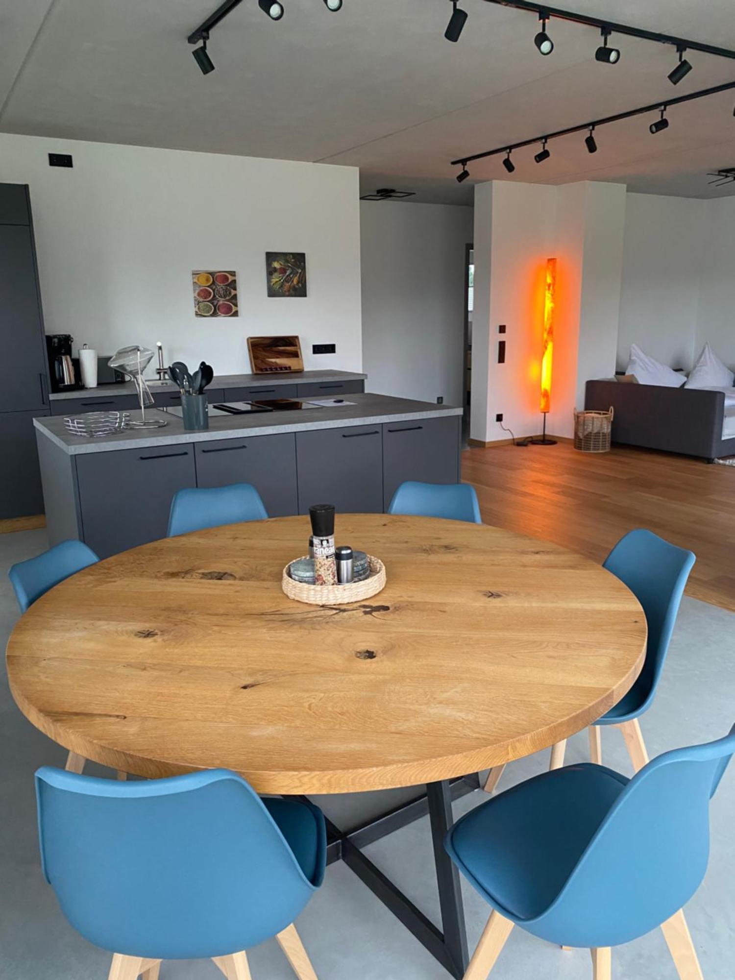Neubau Gruener Wolpertinger Designwhg 106Qm Barrierefrei Apartment Breitbrunn am Chiemsee Bagian luar foto